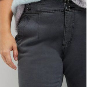 NWT Pilcro High-Rise Darted Skinny Jeans Sz 27